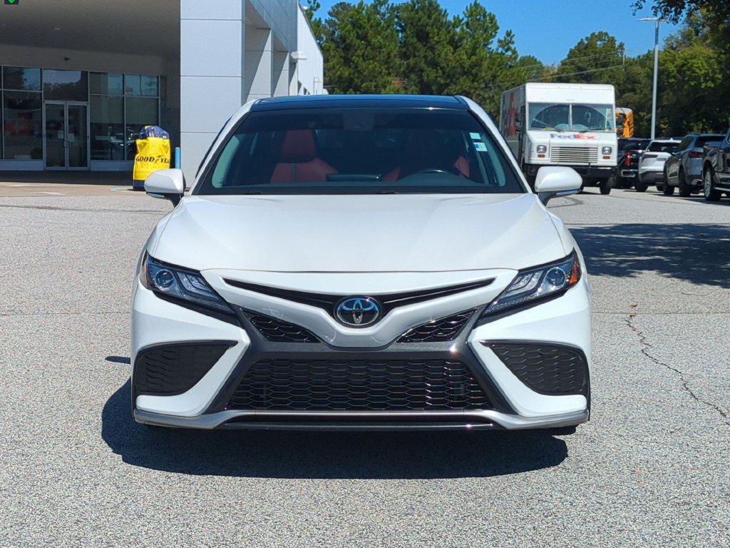 Used 2021 Toyota Camry XSE FWD image 8