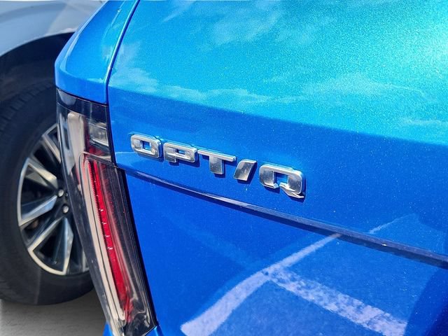Certified 2025 Cadillac Optiq Luxury 2 AWD/4WD image 4