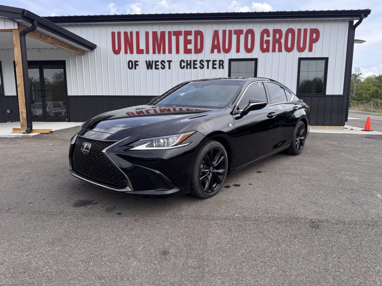 Used 2022 Lexus ES 350 F Sport FWD image 1