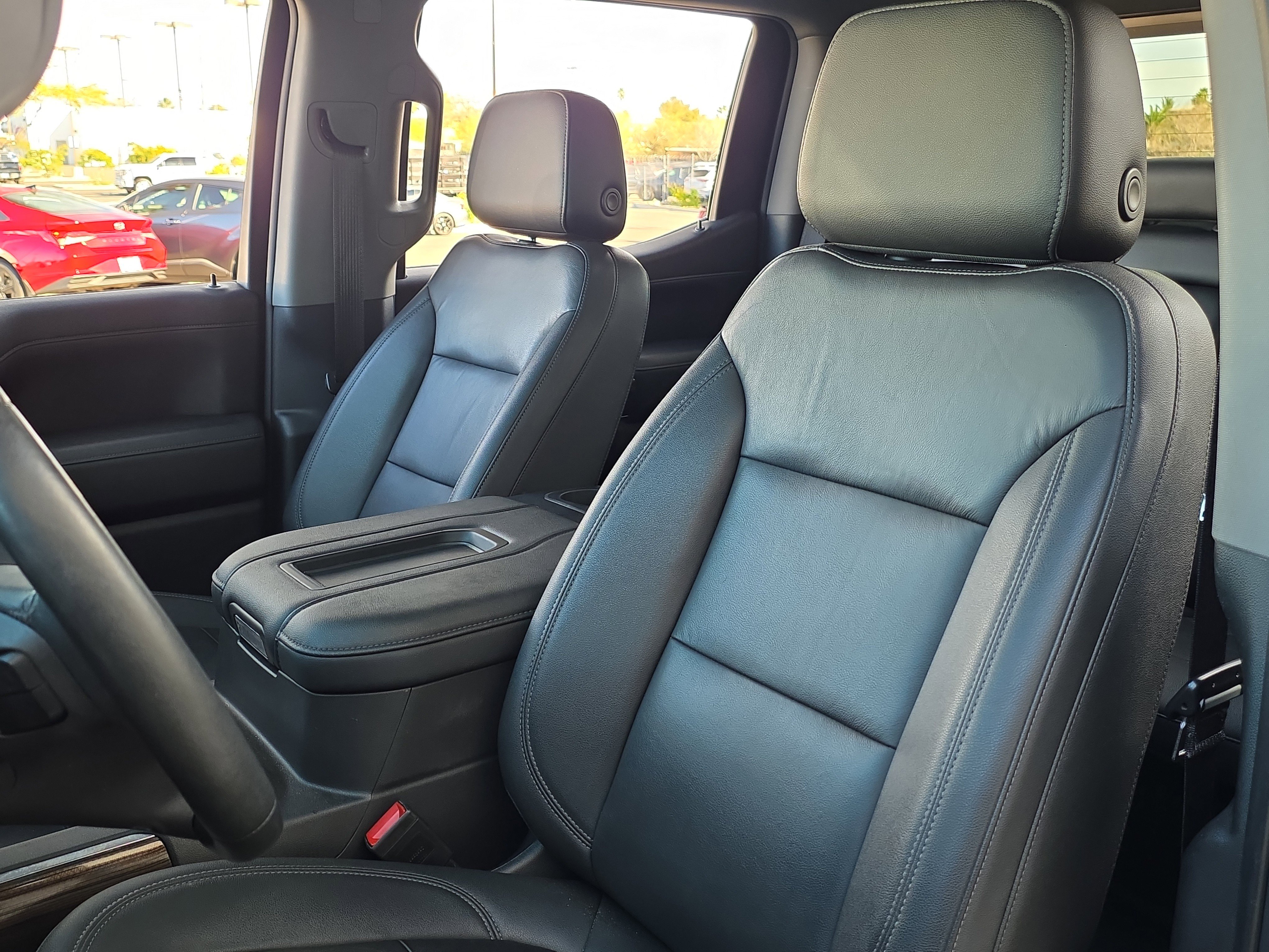 Used 2021 Chevrolet Silverado 1500 LT Trail Boss w/ Convenience Package II image 15