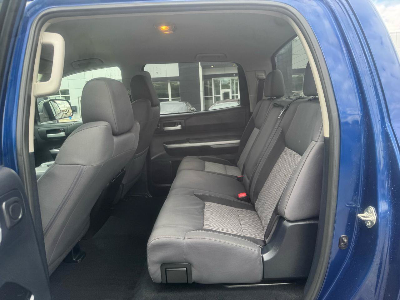 Used 2015 Toyota Tundra SR5 w/ TRD Off Road Package AWD/4WD image 19