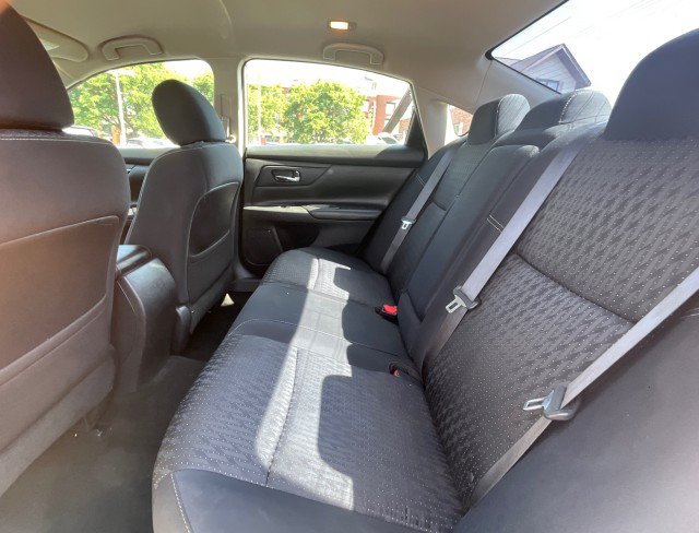 Used 2016 Nissan Altima 2.5 S w/ Power Driver Seat Package FWD image 24