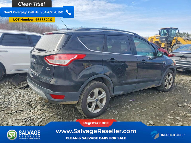 Used 2015 Ford Escape SE w/ Equipment Group 201A image 4