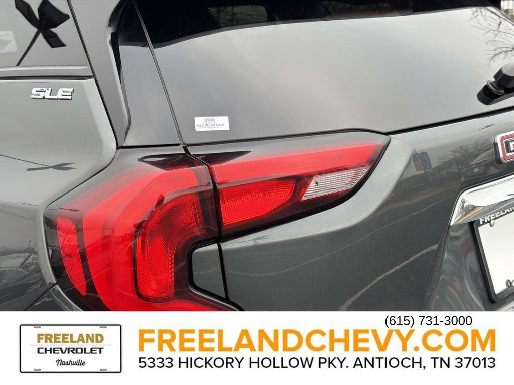 Used 2021 GMC Terrain SLE w/ Driver Convenience Package image 12