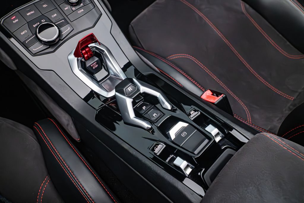 Used 2016 Lamborghini Huracan LP 610-4 AWD/4WD image 24