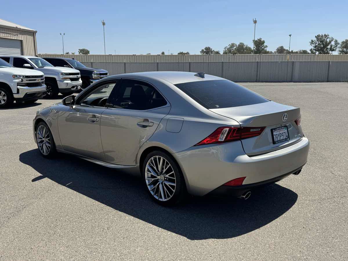 Used 2014 Lexus IS 250 w/ Navigation Package RWD image 7
