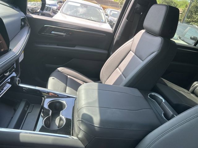 New 2026 Chevrolet Suburban LT w/ Comfort Package image 14