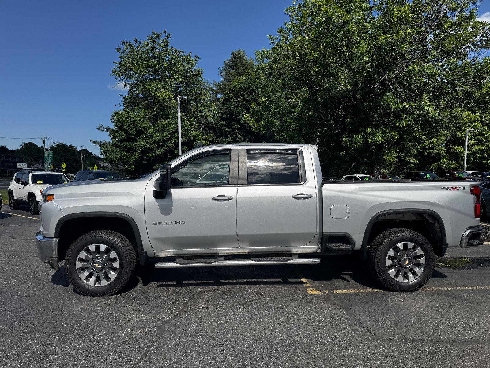 Certified 2021 Chevrolet Silverado 2500 Custom w/ Custom Value Package AWD/4WD image 7