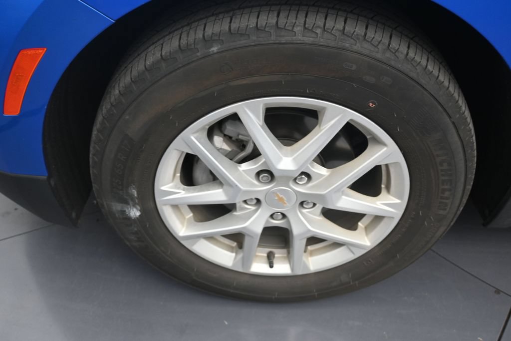 Used 2024 Chevrolet Equinox LS FWD image 9