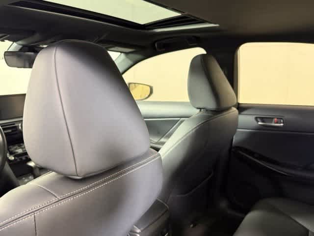 Used 2023 Lexus IS 300 w/ Comfort Package RWD image 24