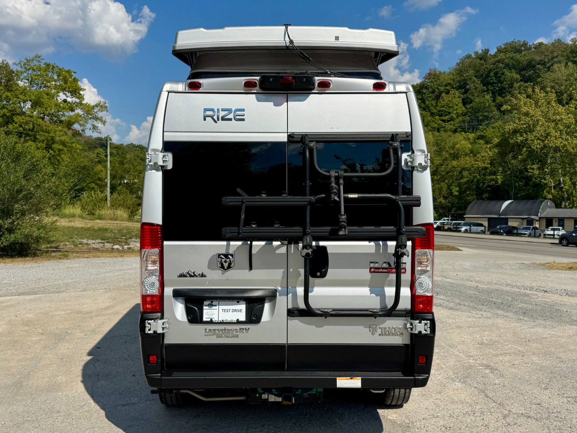 Used 2021 RAM ProMaster 1500 w/ Convenience Group FWD image 12