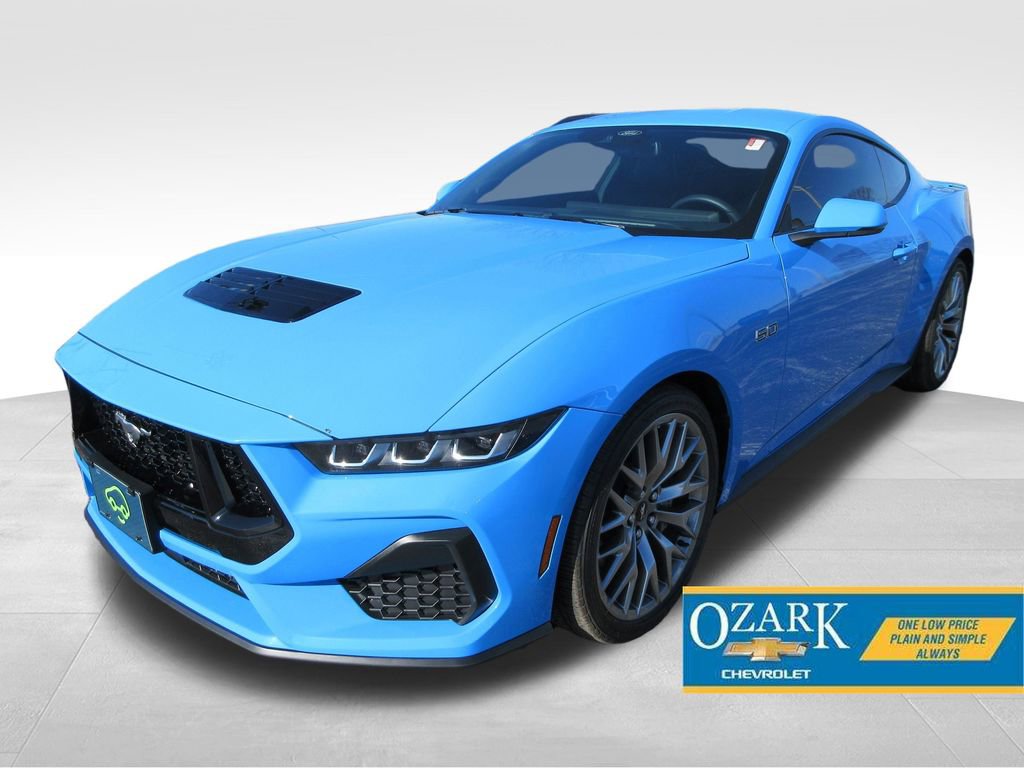 Used 2025 Ford Mustang GT Premium image 1