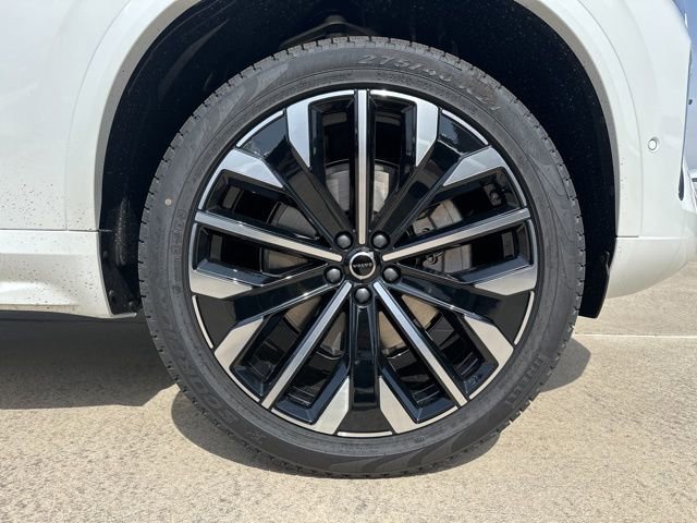 New 2026 Volvo XC90 B6 Plus image 9