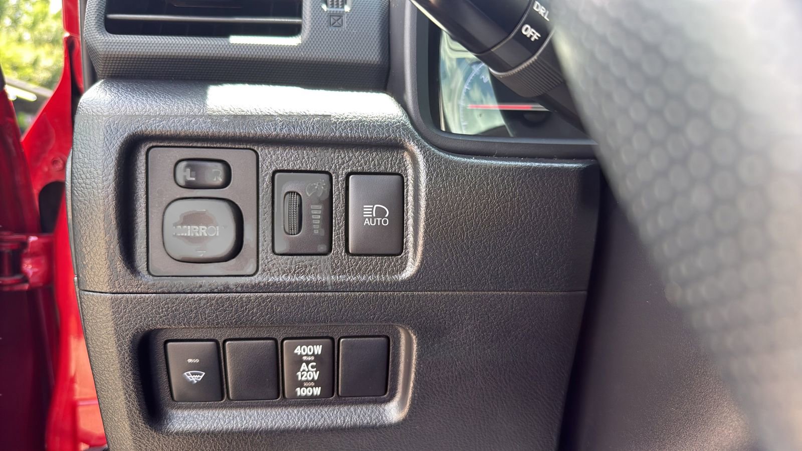 Used 2021 Toyota 4Runner Venture w/ Moonroof Package AWD/4WD image 17