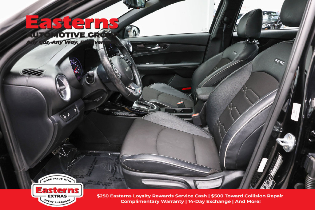 Used 2023 Kia Forte GT-Line w/ GT-Line Premium Package FWD image 15