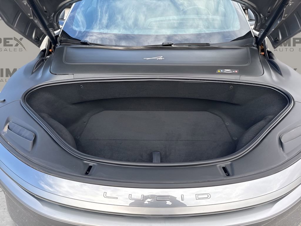 Used 2023 Lucid Air Grand Touring image 34