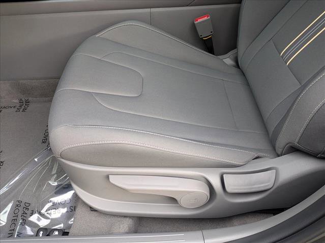 New 2026 Hyundai Elantra Sport image 4