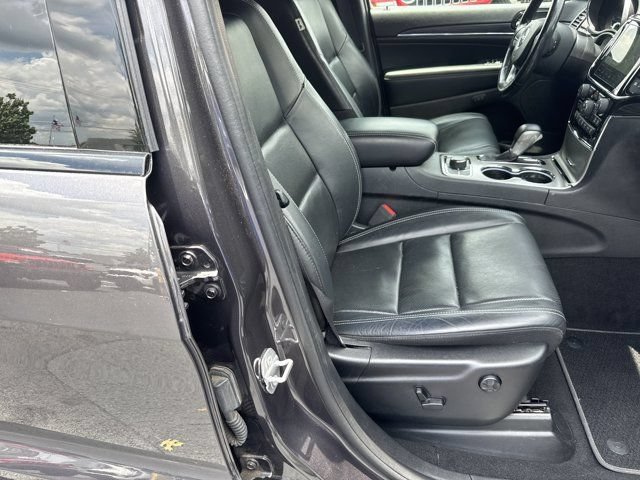 Used 2021 Jeep Grand Cherokee Limited w/ Quick Order Package 28K 80th AWD/4WD image 16