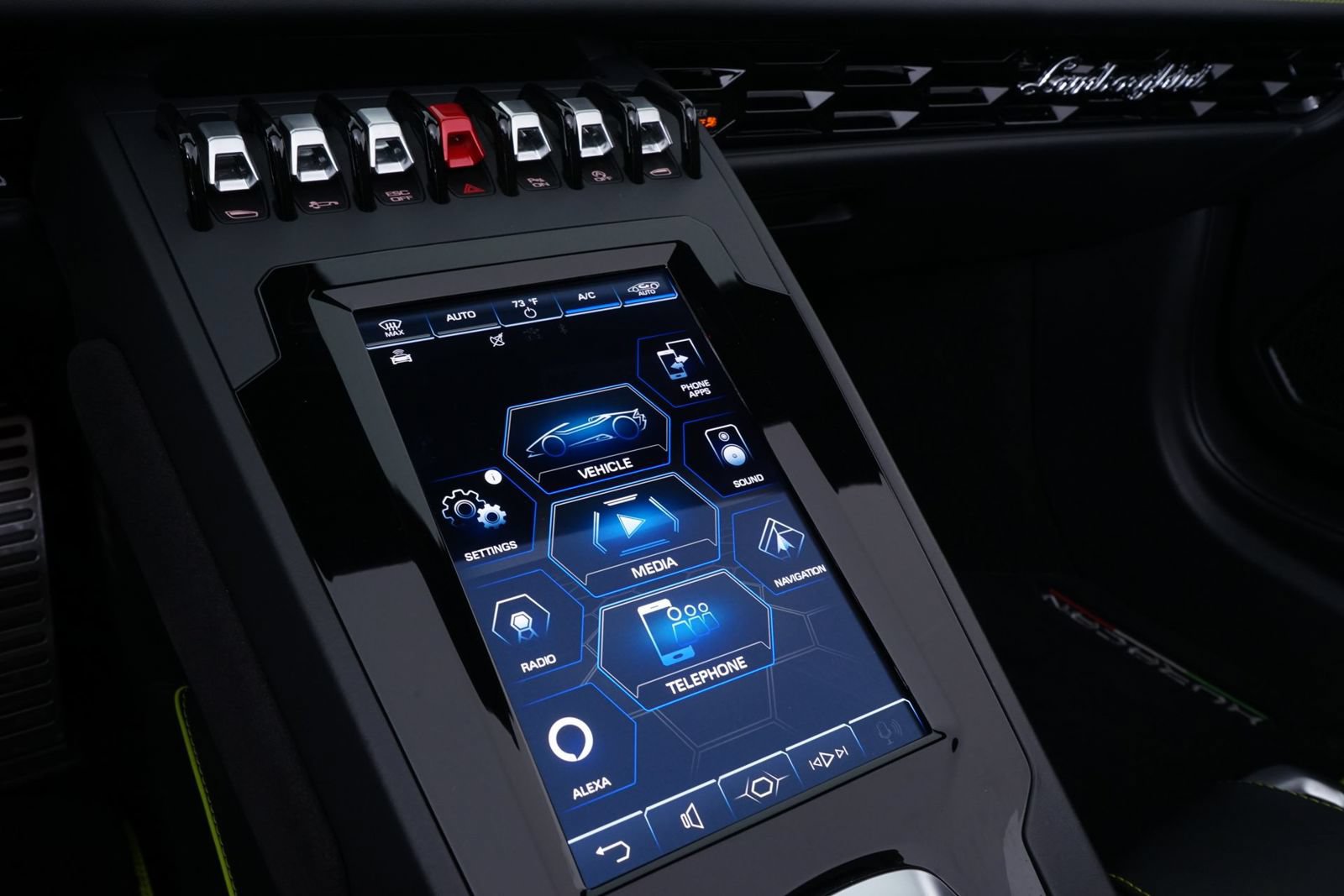 Used 2020 Lamborghini Huracan EVO RWD image 23