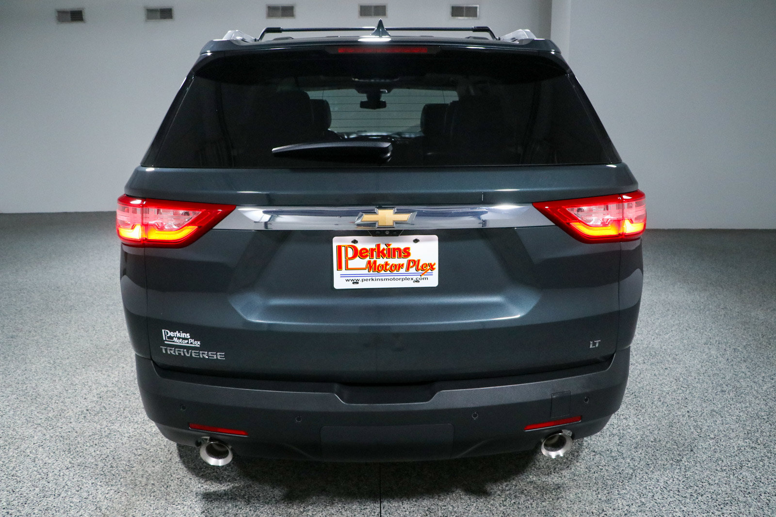 Used 2018 Chevrolet Traverse LT FWD image 8