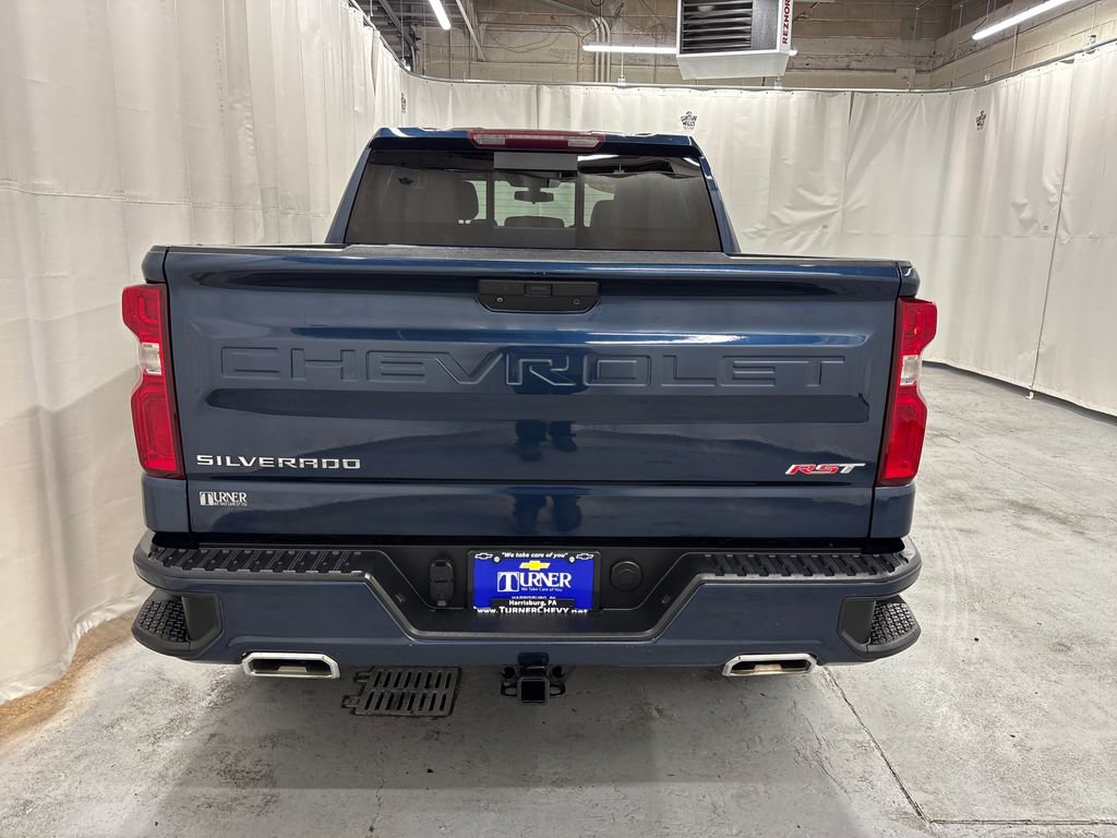 Used 2021 Chevrolet Silverado 1500 RST w/ Convenience Package II image 4