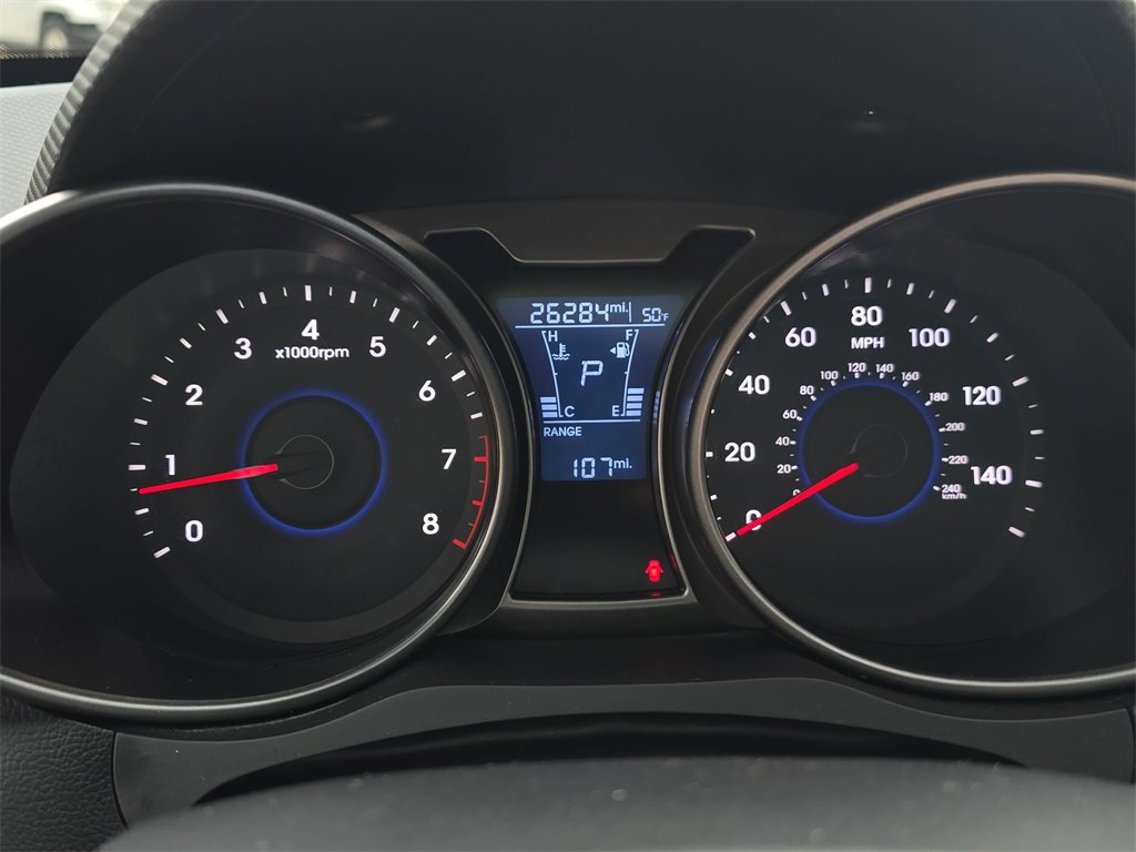 Used 2017 Hyundai Veloster Value Edition image 17