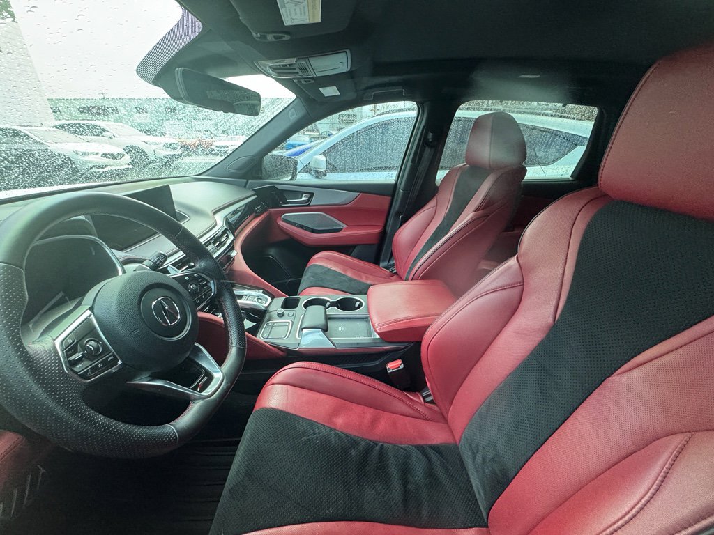 Used 2023 Acura MDX A-Spec image 3