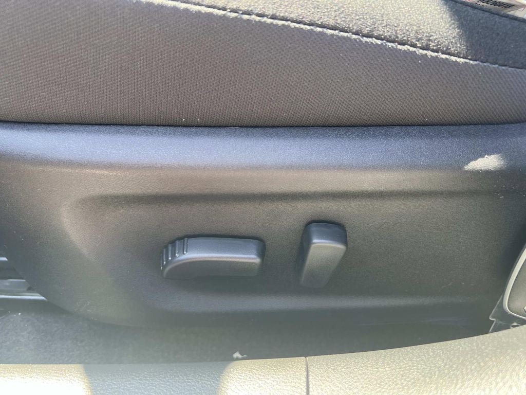 New 2026 Nissan Altima 2.5 SV FWD image 32