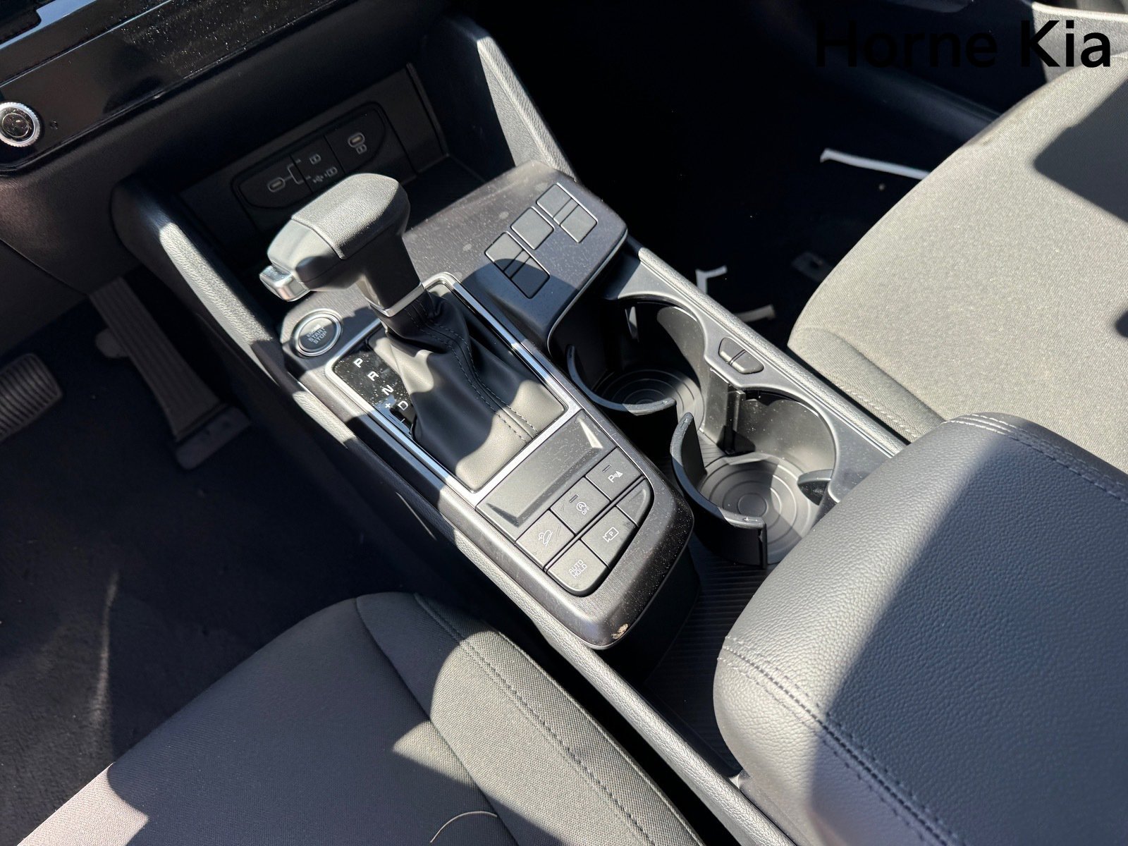 New 2026 Kia Sportage LX FWD image 17