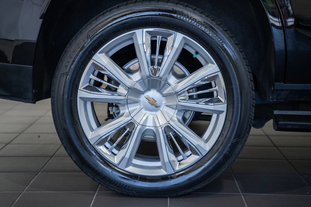 Used 2024 Chevrolet Tahoe High Country w/ Advanced Technology Package AWD/4WD image 20
