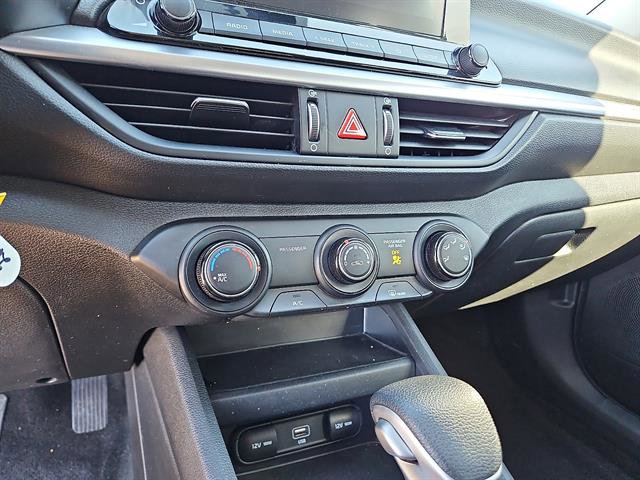 Used 2022 Kia Forte Sedan image 18