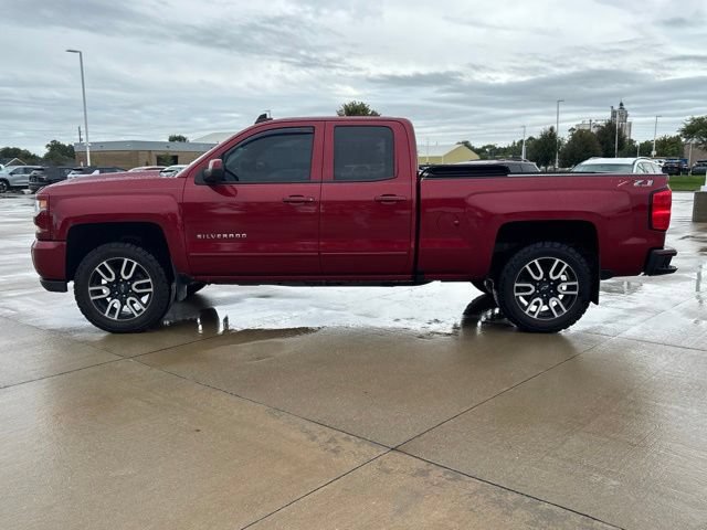 Used 2018 Chevrolet Silverado 1500 LT w/ All Star Edition AWD/4WD image 9