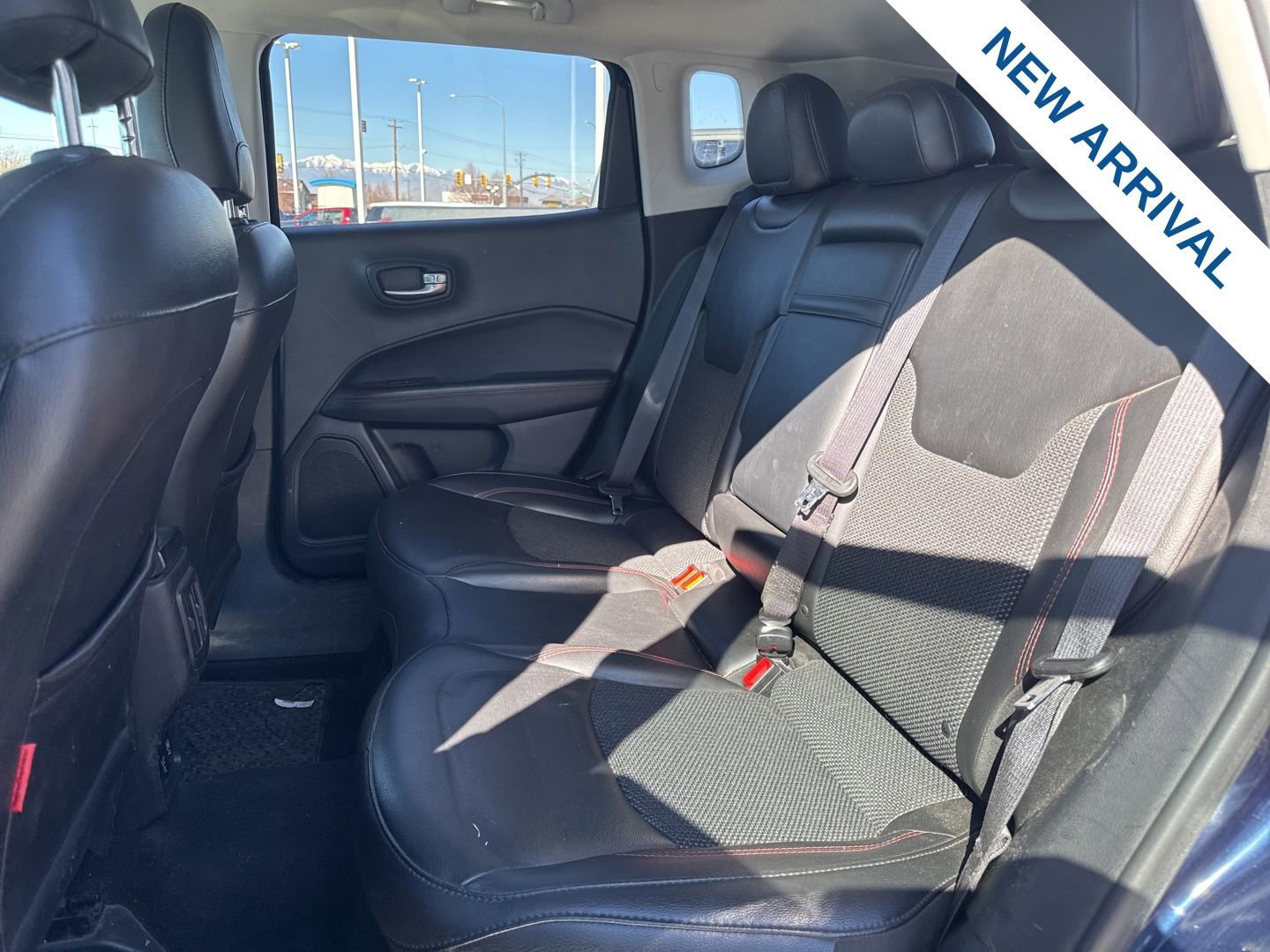 Used 2019 Jeep Compass Trailhawk image 14