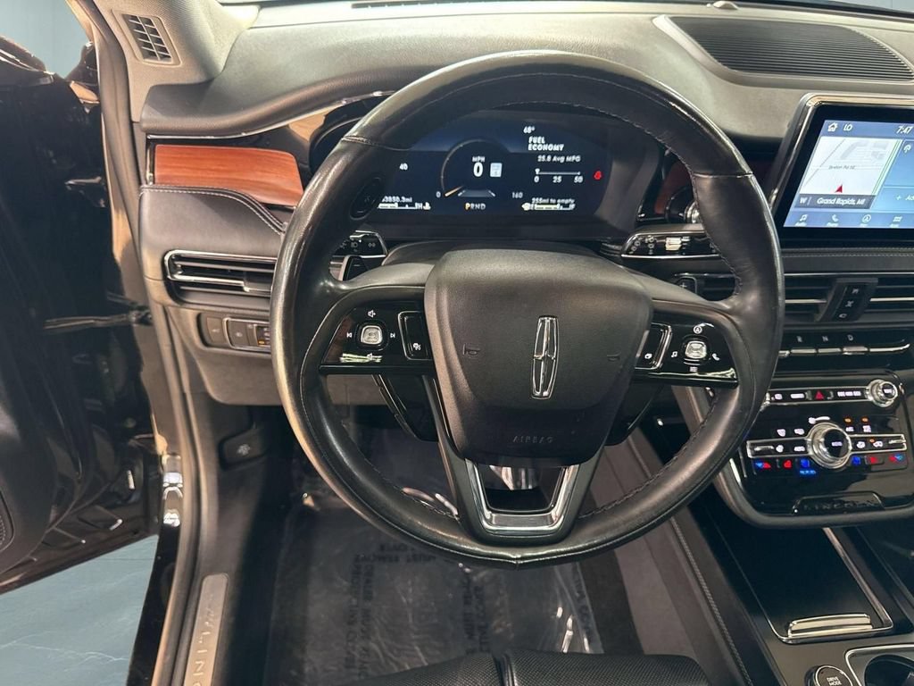 Certified 2022 Lincoln Corsair Reserve w/ Equipment Group 201A AWD/4WD image 19