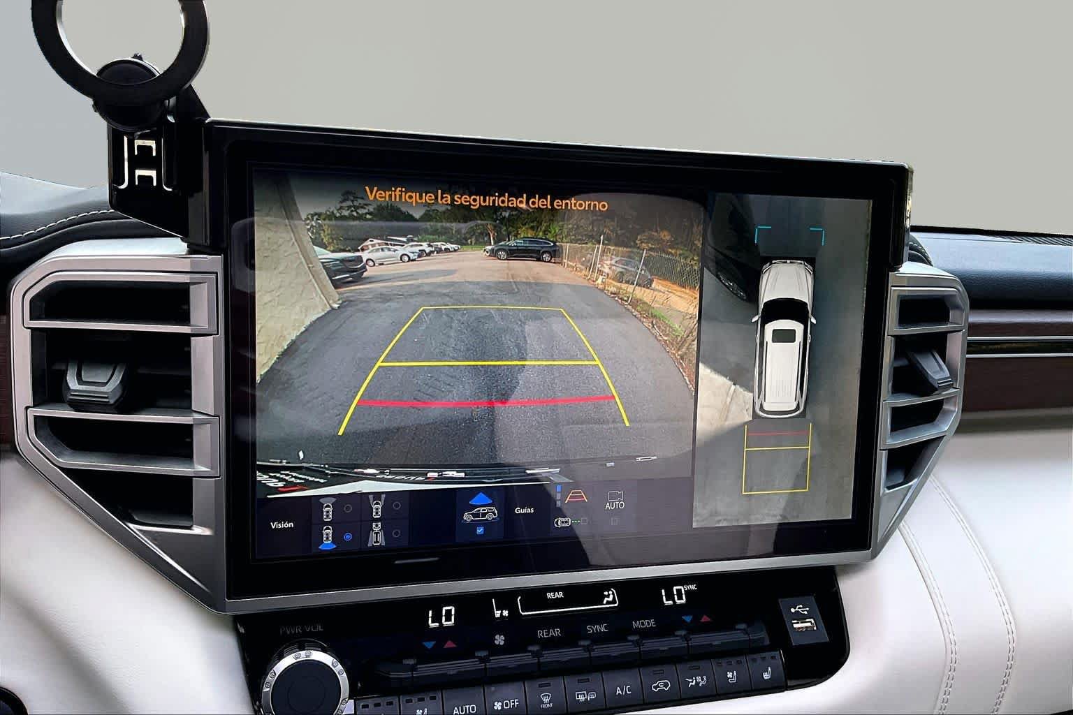 Certified 2025 Toyota Sequoia Capstone AWD/4WD image 27