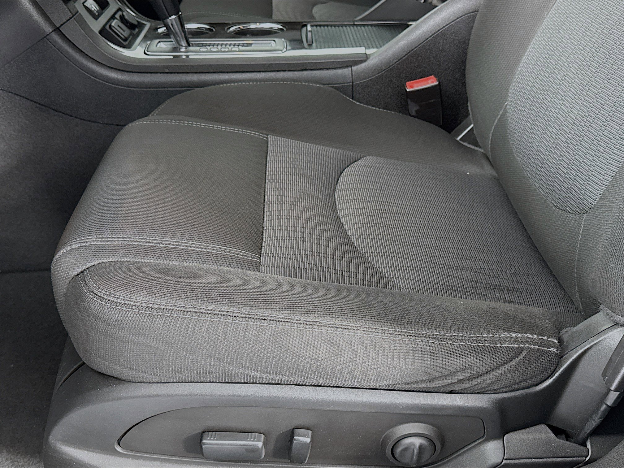 Used 2017 Chevrolet Traverse LT image 18