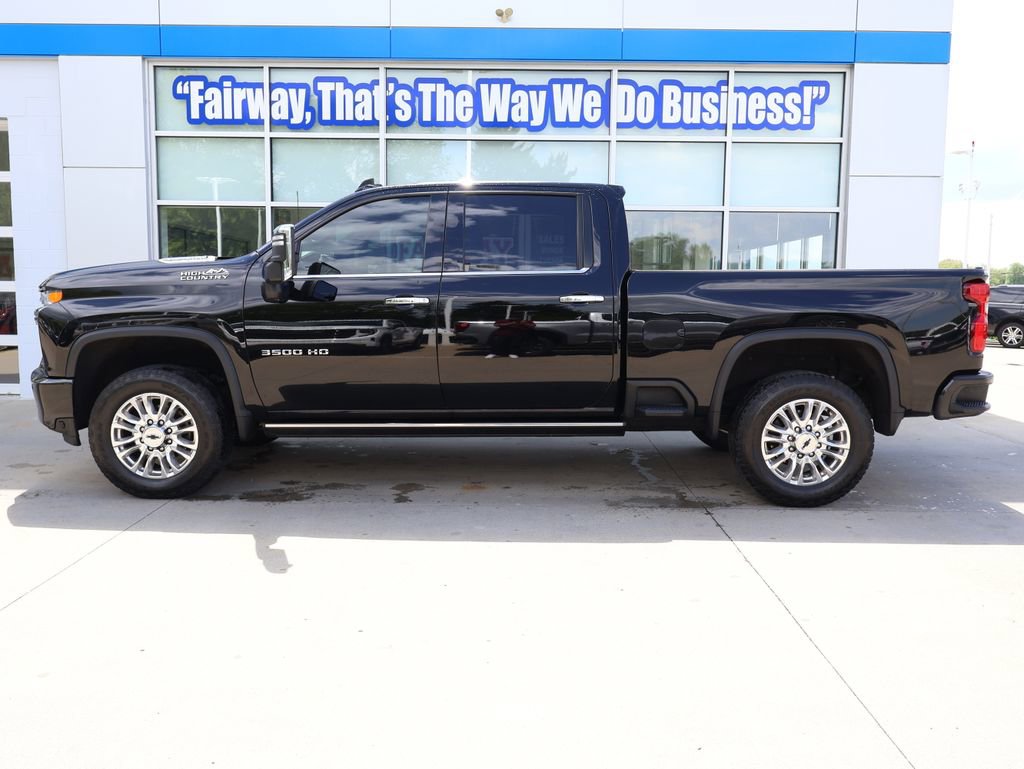 Used 2023 Chevrolet Silverado 3500 High Country AWD/4WD image 7