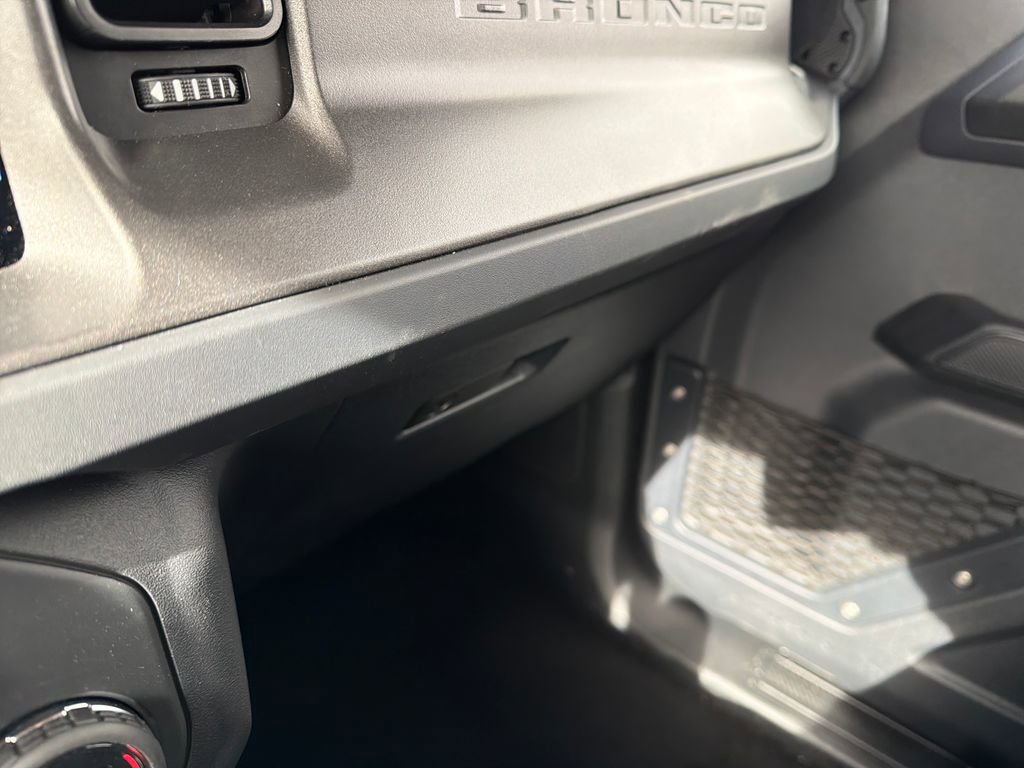 Used 2025 Ford Bronco Big Bend image 55