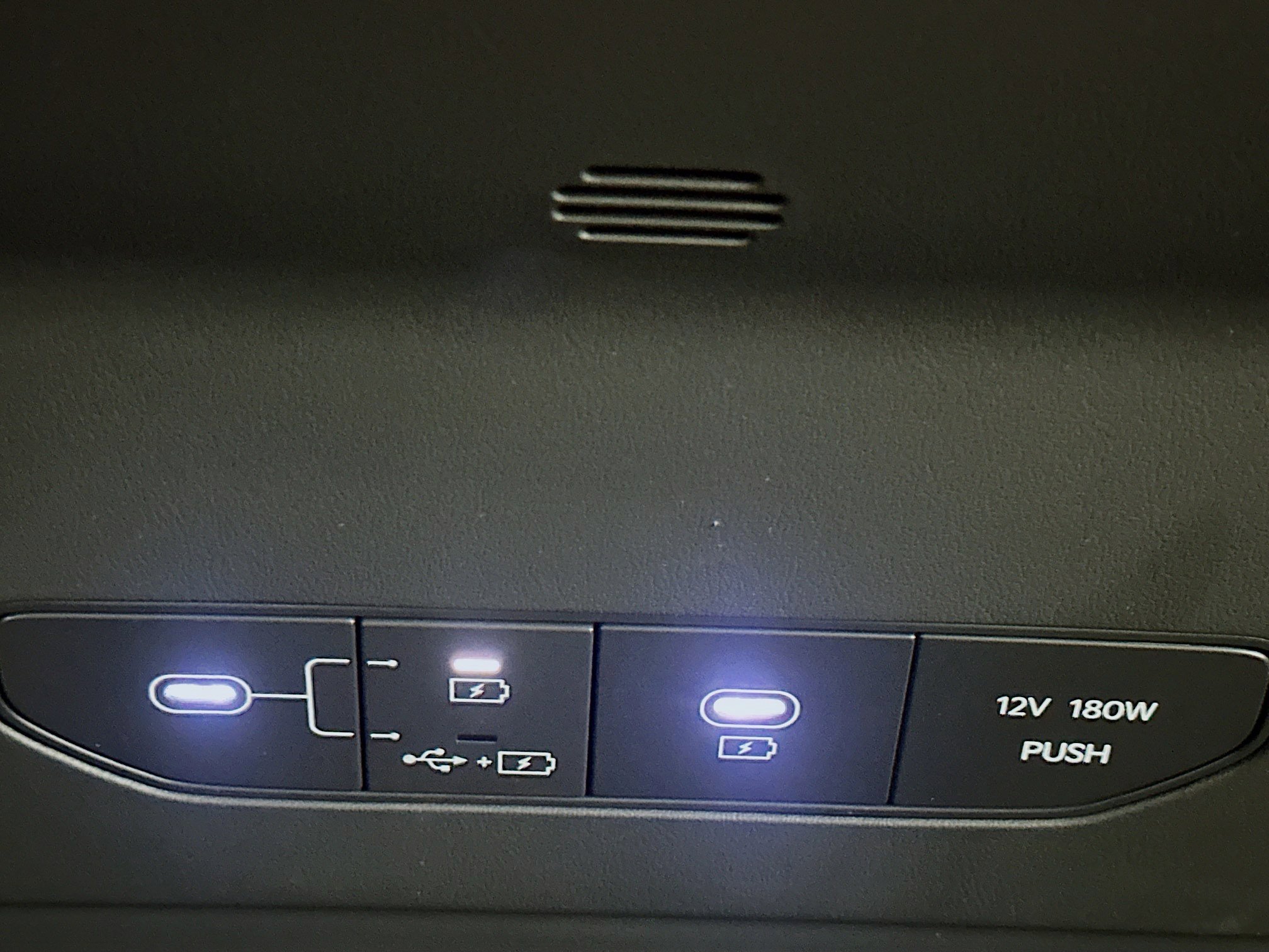 Used 2024 Kia EV9 Light Long Range RWD image 26