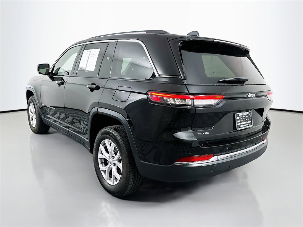 Used 2022 Jeep Grand Cherokee Limited image 3