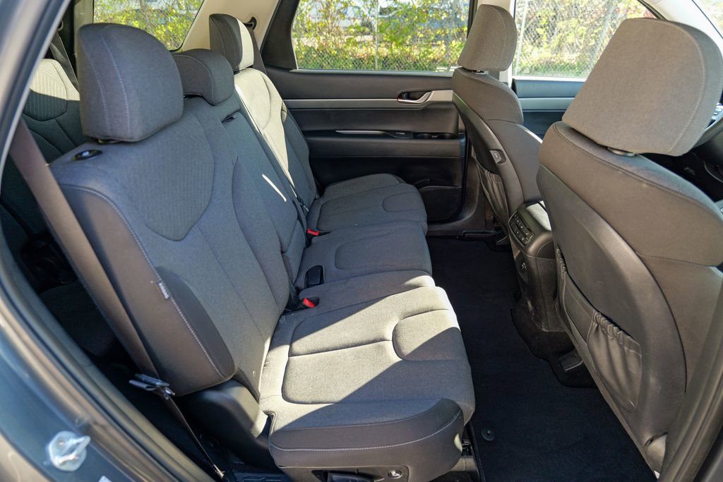 Used 2023 Hyundai Palisade SE AWD/4WD image 29