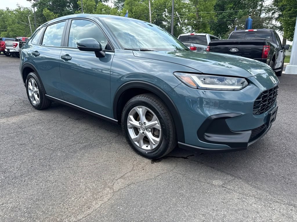 Used 2023 Honda HR-V LX image 3