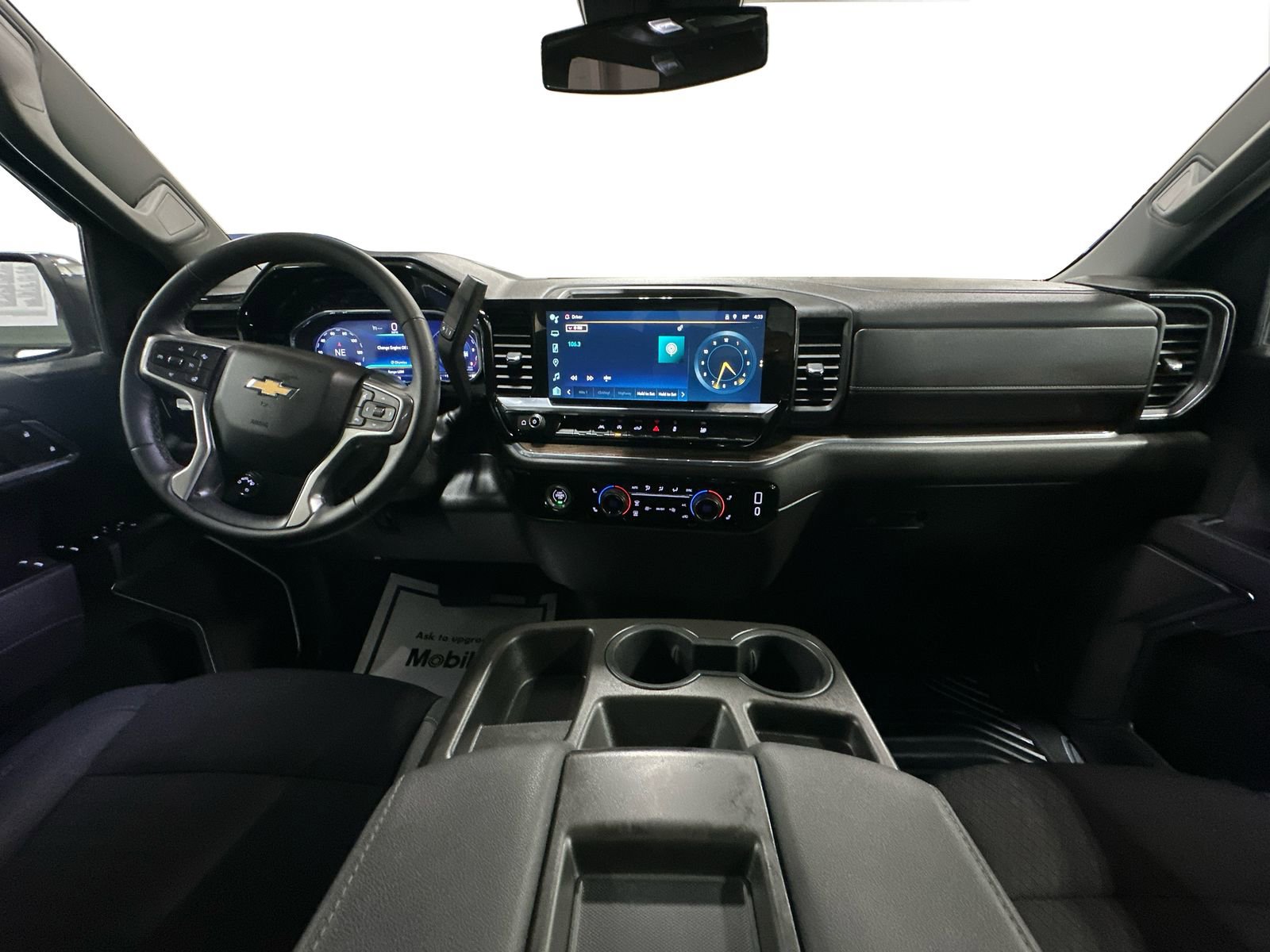 Certified 2023 Chevrolet Silverado 1500 LT AWD/4WD image 13