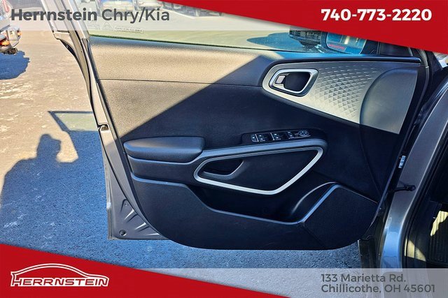 Used 2024 Kia Soul LX w/ Option Group 015 image 20