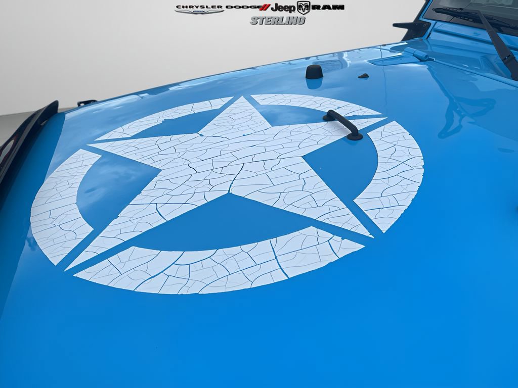 Used 2017 Jeep Wrangler Unlimited Rubicon w/ Connectivity Group image 31