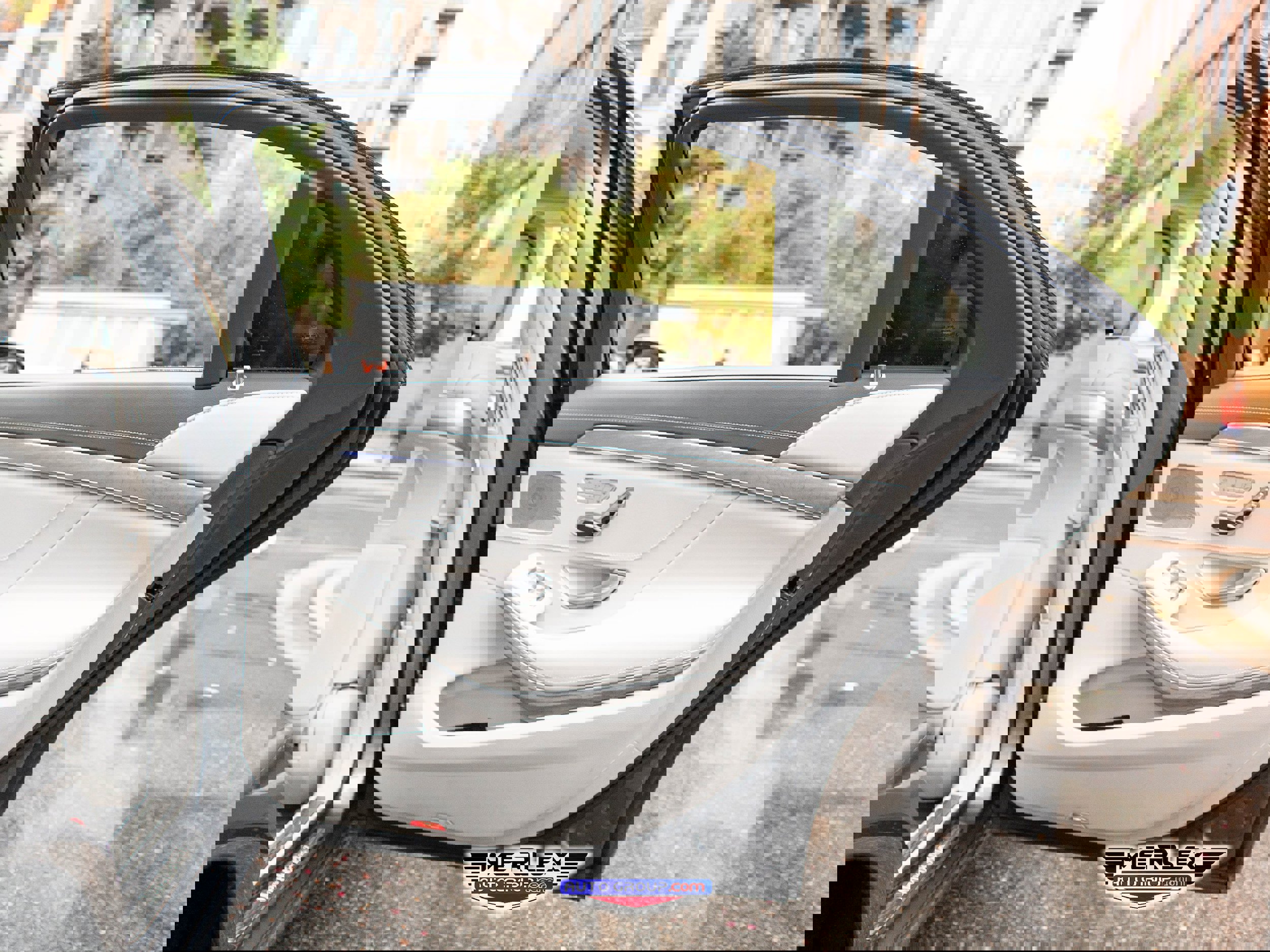 Used 2017 Mercedes-Benz S 550 4MATIC Sedan image 48