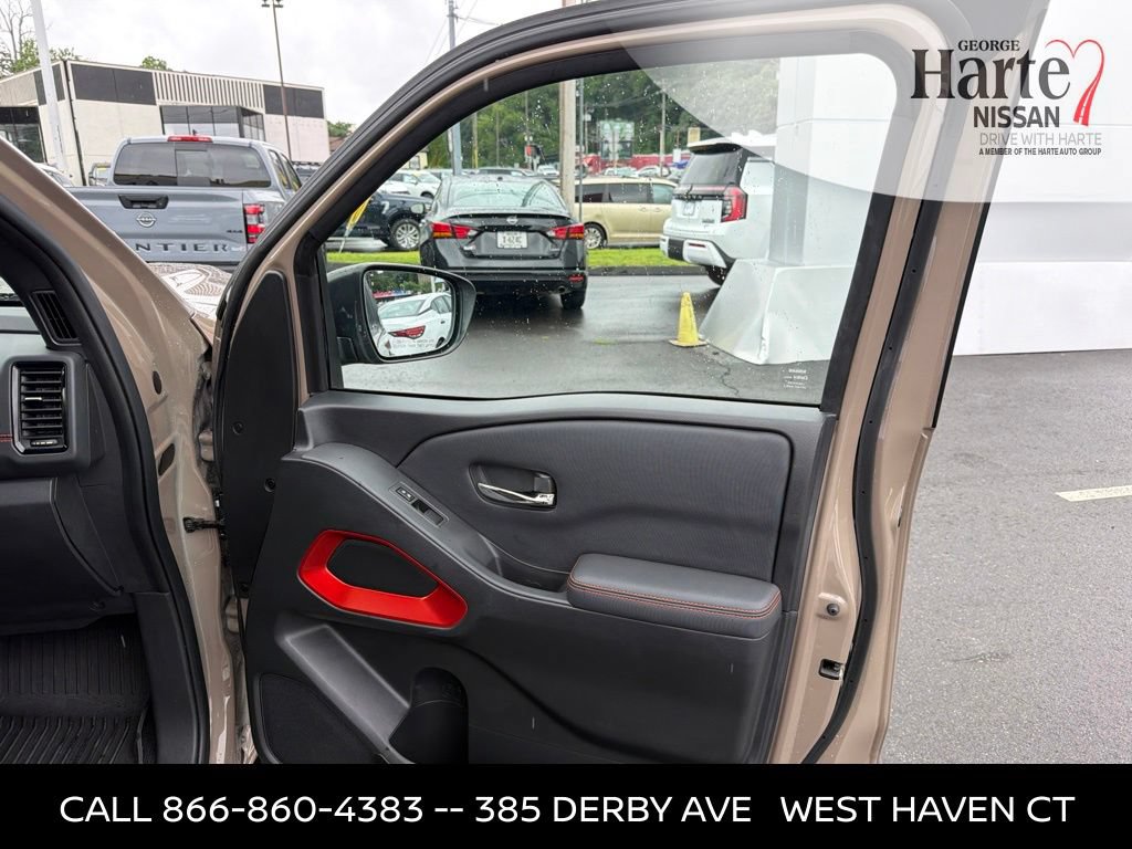 Certified 2023 Nissan Frontier PRO-4X w/ Pro Convenience Package AWD/4WD image 30