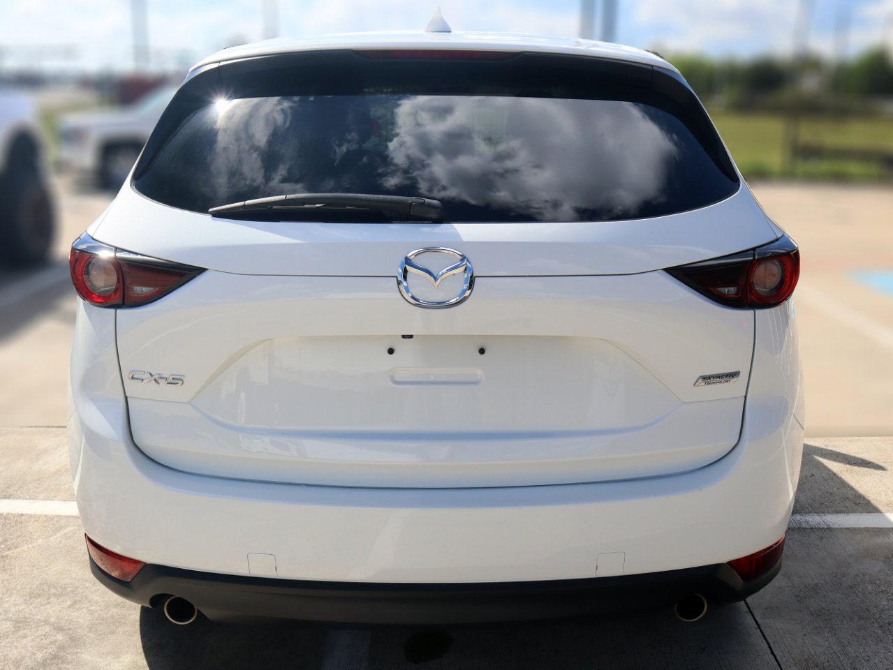 Used 2019 MAZDA CX-5 Touring image 3