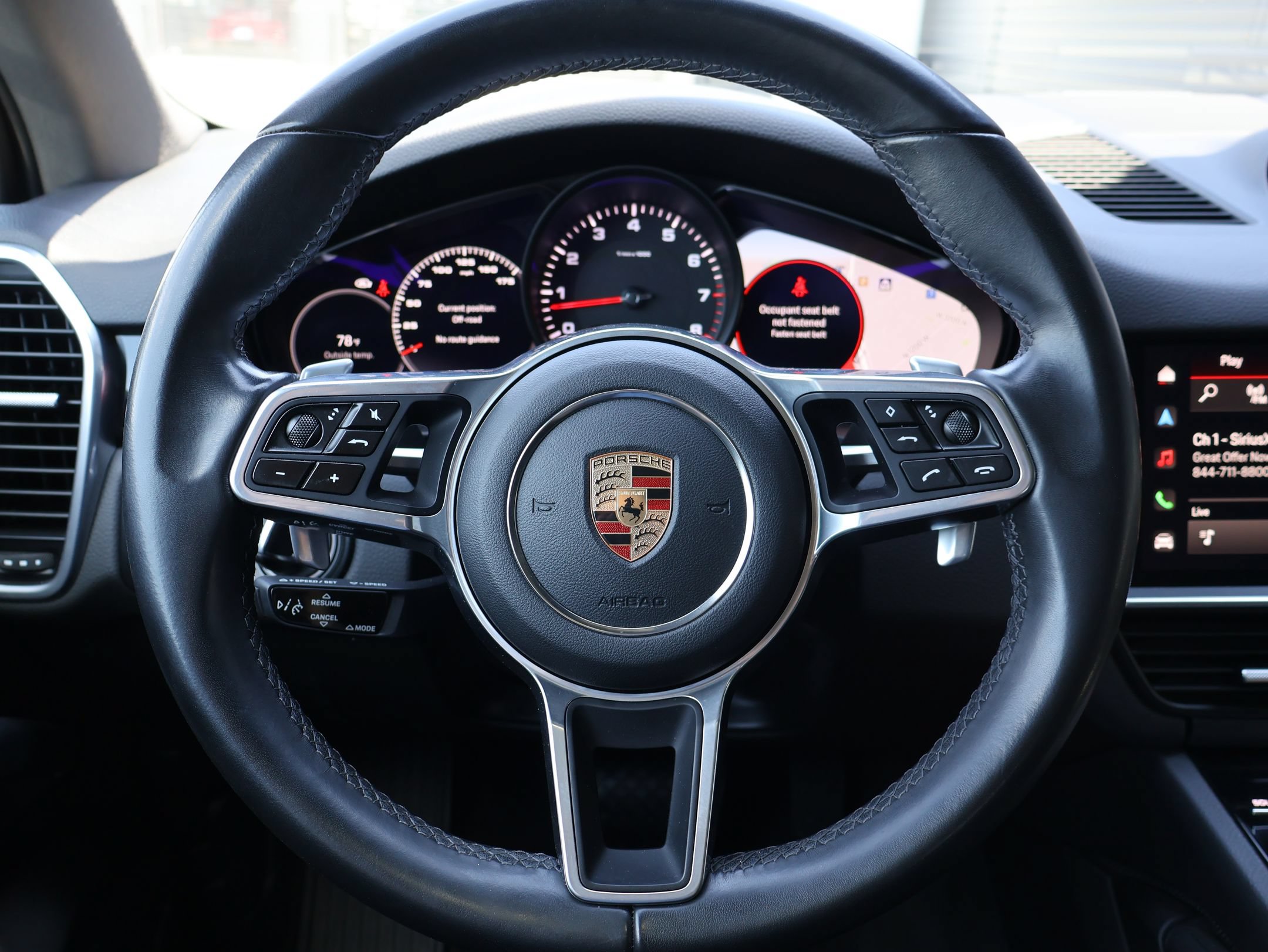 Used 2023 Porsche Cayenne AWD/4WD image 15