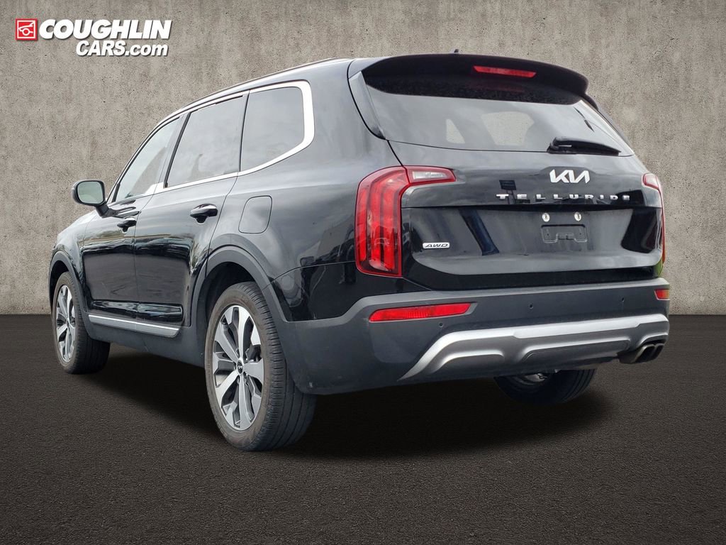 Used 2022 Kia Telluride S image 3